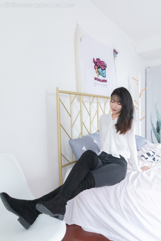 物恋传媒 NO.1080 猫耳-轻OL风[179P/1V/3.96GB]-萌图网