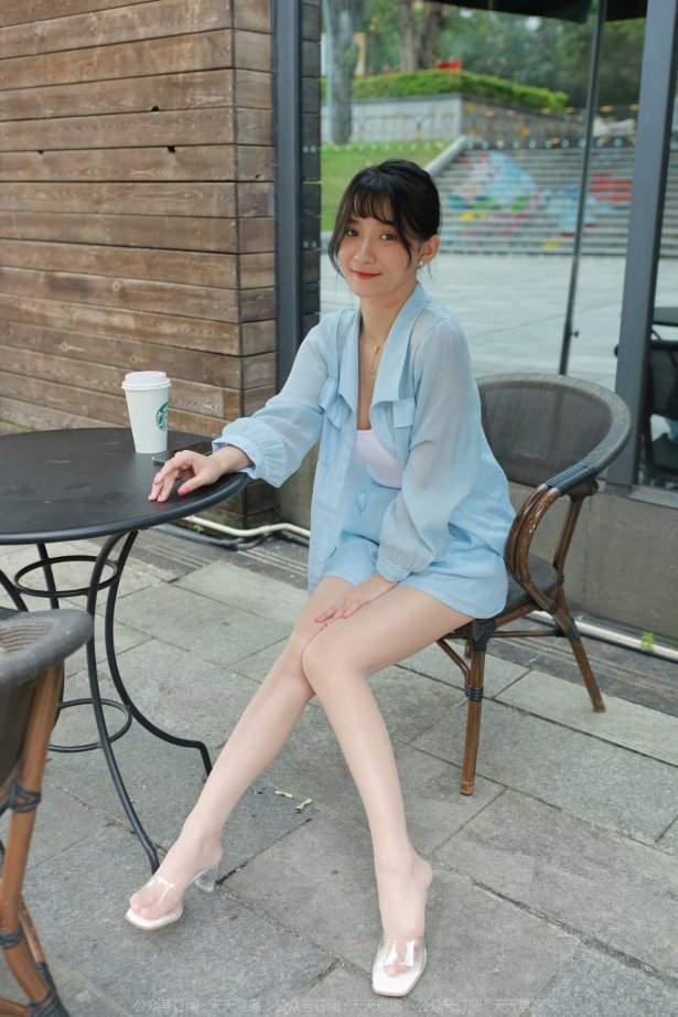 [IESS异思趣向] 耽丝 220408秋秋的蓝色事业线 [86P/97MB]-萌图网