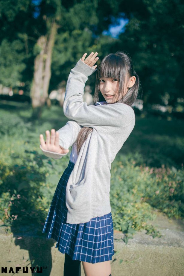 神楽板真冬 - JK系列套图[126P/1.81GB]-萌图网