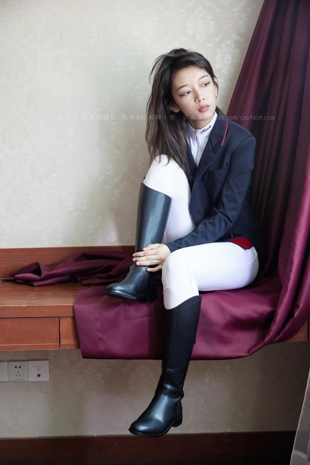 [见新摄影]NO.021 巅峰 英姿飒爽 帅气少女风 ｜ 又酷又美的骑[323P/1V/2.86GB]-萌图网