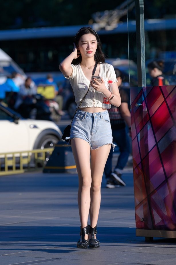 精选街拍作品 NO.1504 魂魂街拍作品 - 清爽洁白的美女[139P/173MB]-萌图网