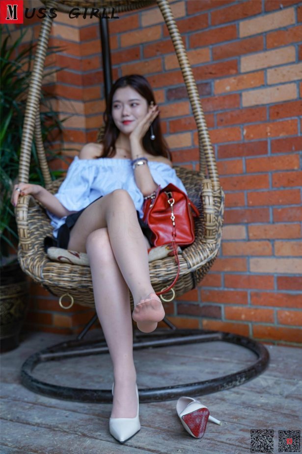 [MussGirl慕丝女郎]NO.289 角落里的美 [89P/145MB]-萌图网