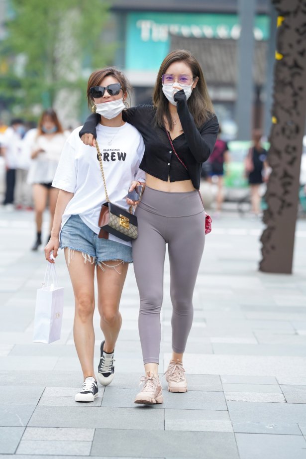 精选街拍作品 NO.1539 视觉冲击街拍作品 - 有点活泼[38P/67MB]-萌图网