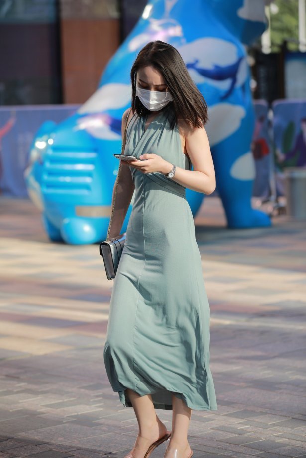 精选街拍 No.1491 玻璃街拍作品 - 性感漂亮女友[107P/88MB]-萌图网