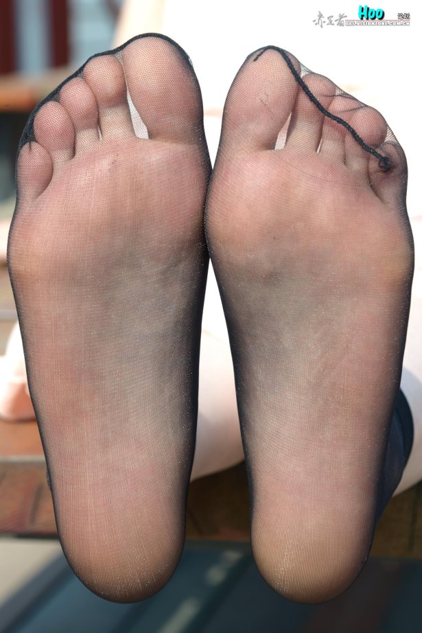 [赤足者]VOL.003 高清图集[37P/295MB]-萌图网