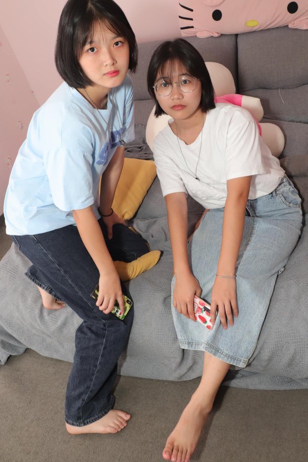 Pary摄影 NO.010 可爱的新模彤彤与小谊脚底秀[101P/571MB]-萌图网