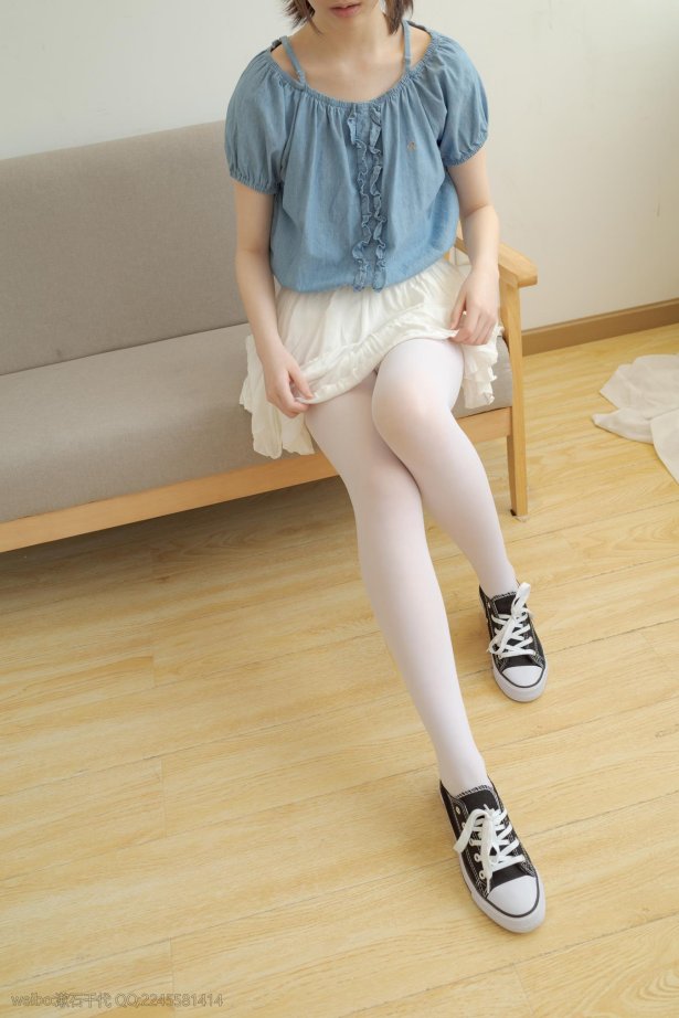 轻兰映画少女写真 Blue and White [129P/698MB]-萌图网