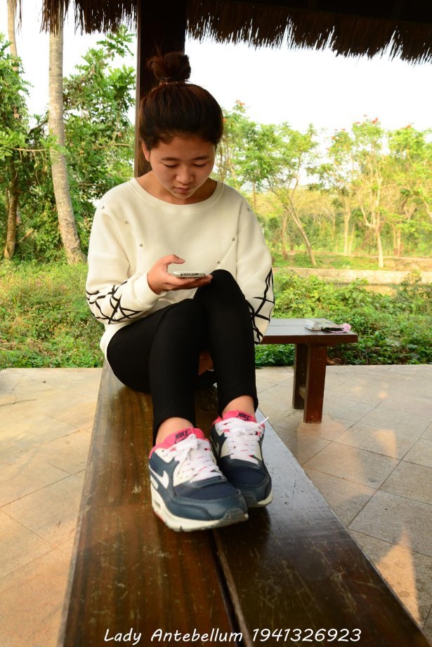 [战前女神] 美腿美足精品摄影套图 014 [80P/125MB]-萌图网