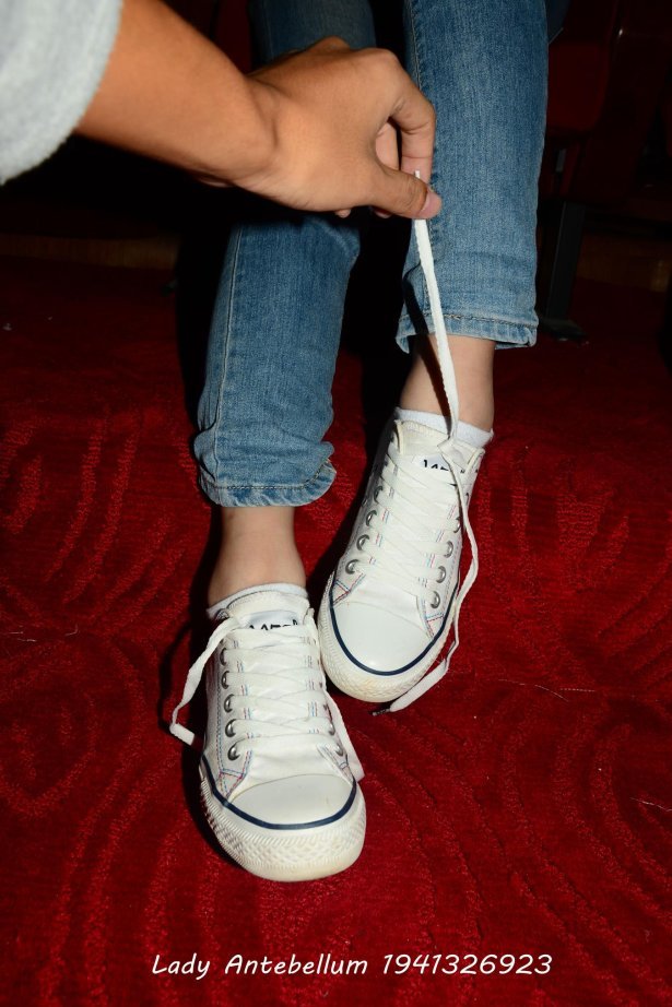 [战前女神] 美腿美足精品摄影套图 029 [167P/350MB]-萌图网