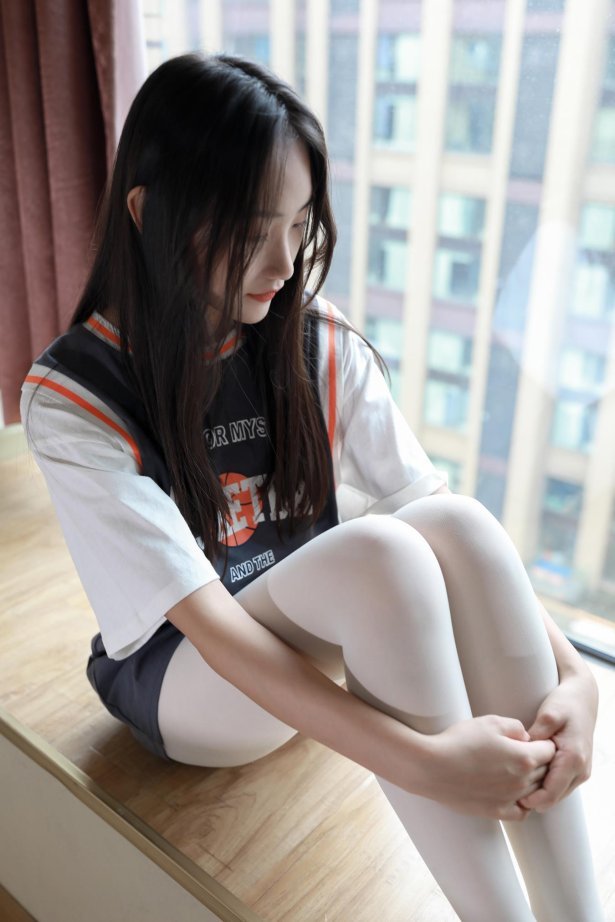 [MZSOCK]爱美足 NO.137 君君[78P/1V/2.02GB]-萌图网