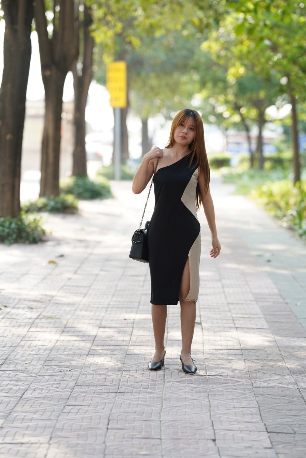 精选街拍作品 NO.1666 小S街拍作品 - 苗条姑娘肉丝[818P、894MB]-萌图网