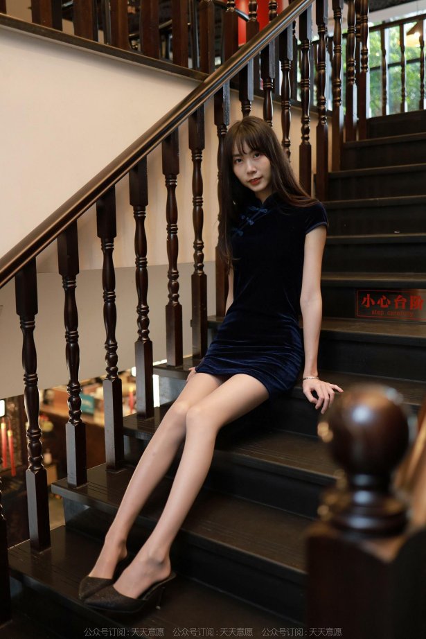 [IESS异思趣向] 2022.07.27 丝享家1160：团团《美女旗袍》[78P/130MB]-萌图网