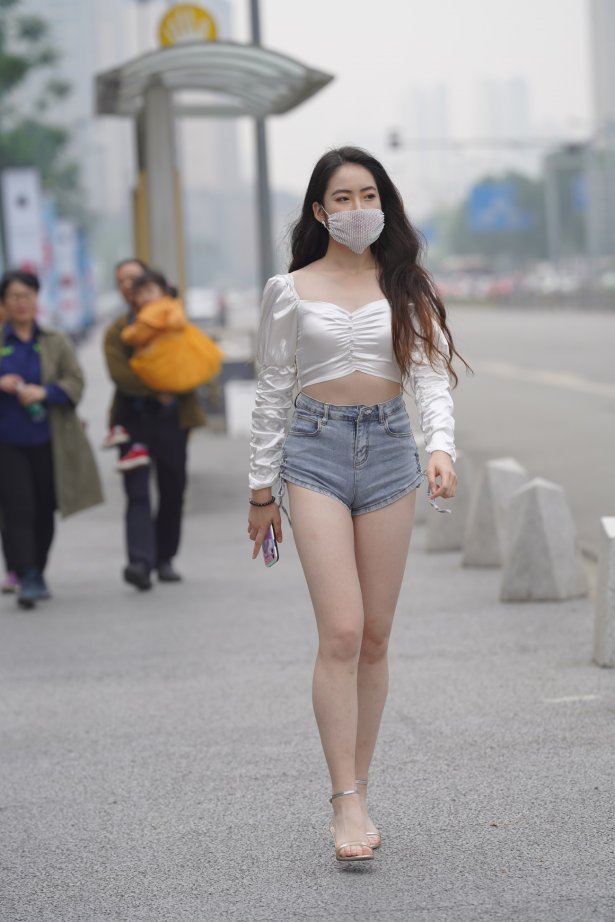 精选街拍作品 NO.1701 凯恩模拍作品 - 大长腿美女[597P/0.99GB]-萌图网