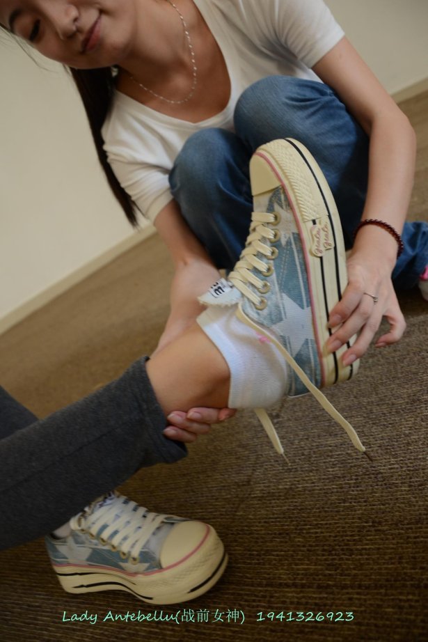 [战前女神] 美腿美足精品摄影套图 058 [101P/273MB]-萌图网