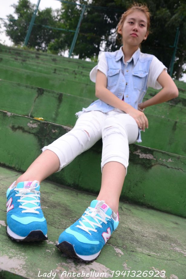 [战前女神] 美腿美足精品摄影套图 043 [103P/171MB]-萌图网