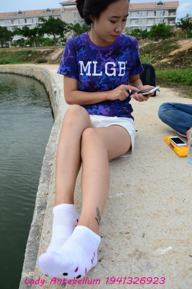 [战前女神] 美腿美足精品摄影套图 091 [79P/201MB]-萌图网