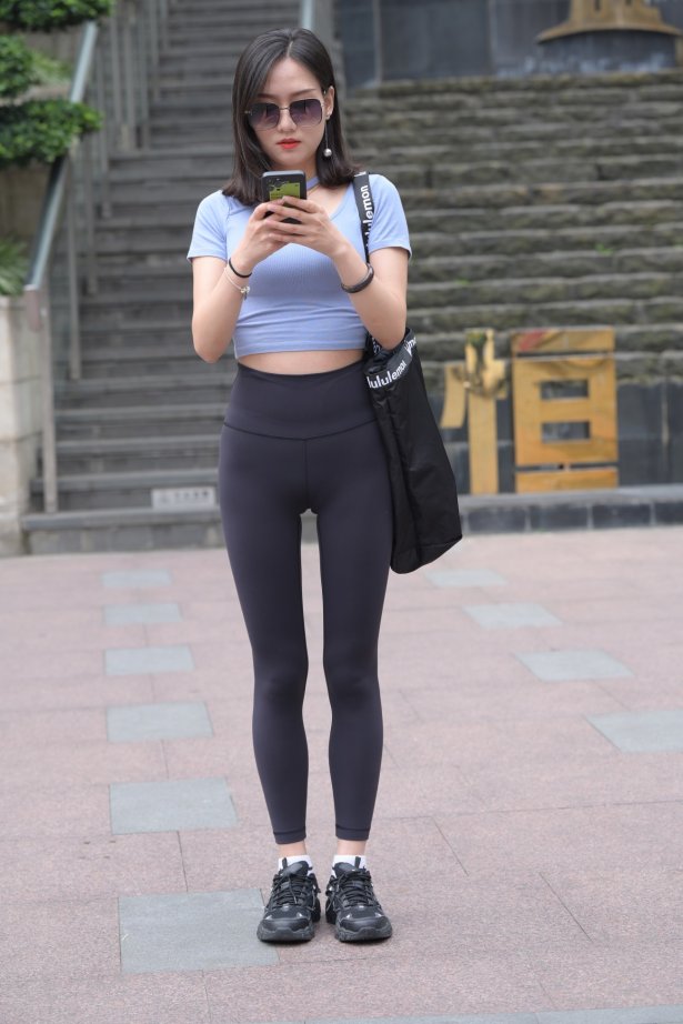 精选街拍作品 NO.1788 魂魂街拍作品 - 听说[621P/695MB]-萌图网