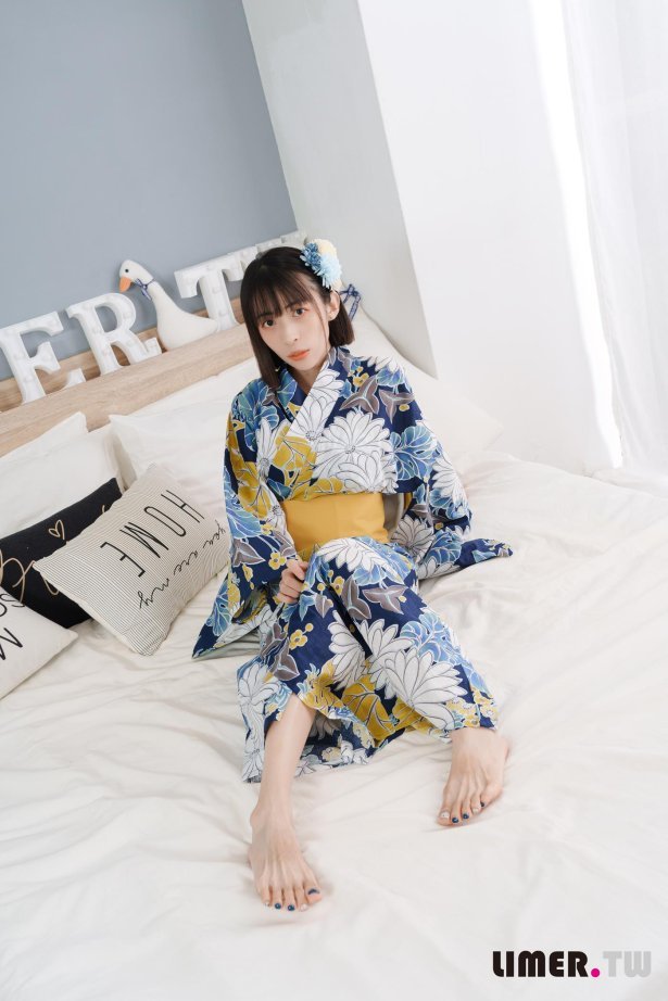 Limerence原创 NO.042 日本妹子子 超敏感脚脚初次被TK[160P/1V/4.86GB]-萌图网