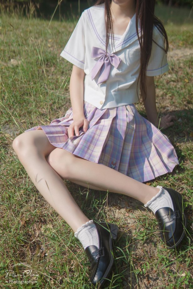 Limerence原创 NO.047 海蓝 白皙希腊脚 JK户外野餐[199P/1V/1.54GB]-萌图网