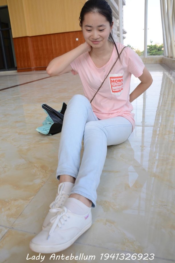 [战前女神] 美腿美足精品摄影套图 105 [98P/148MB]-萌图网