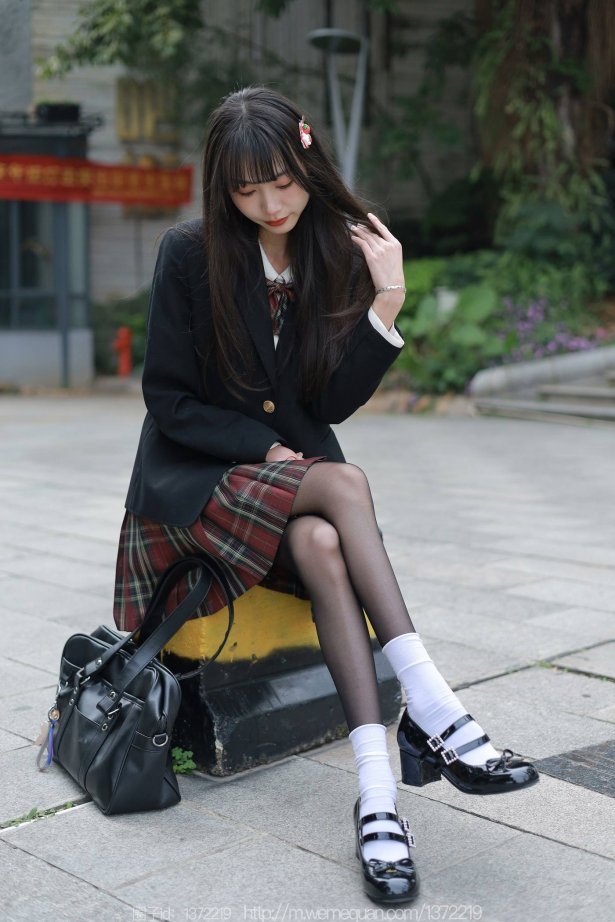 [IESS异思趣向] 耽丝 2023.03.08 团团 [77P/104M]-萌图网