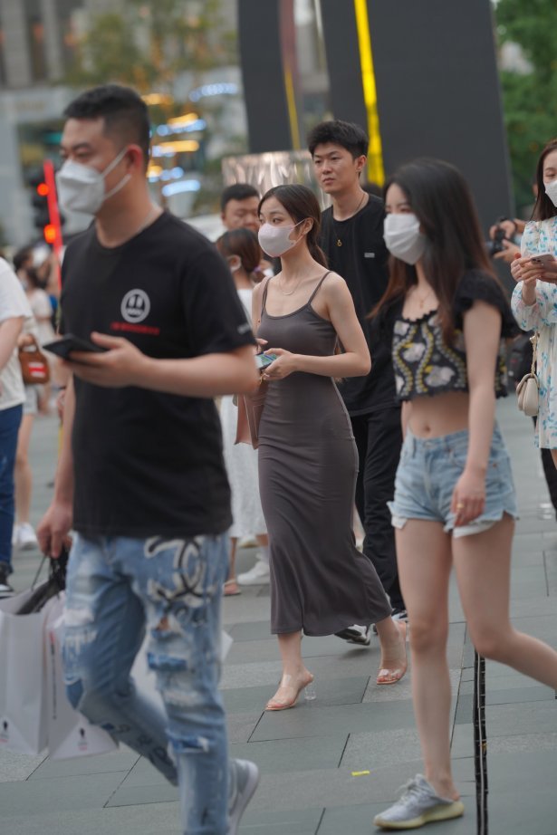 精选街拍作品 NO.2345 气质小姐姐[127P/177MB]-萌图网