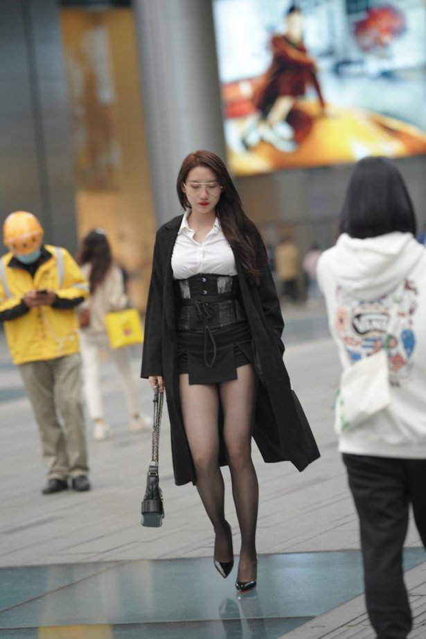 魔镜街拍 NO.160 黑丝大长腿 [201P/143M]-萌图网