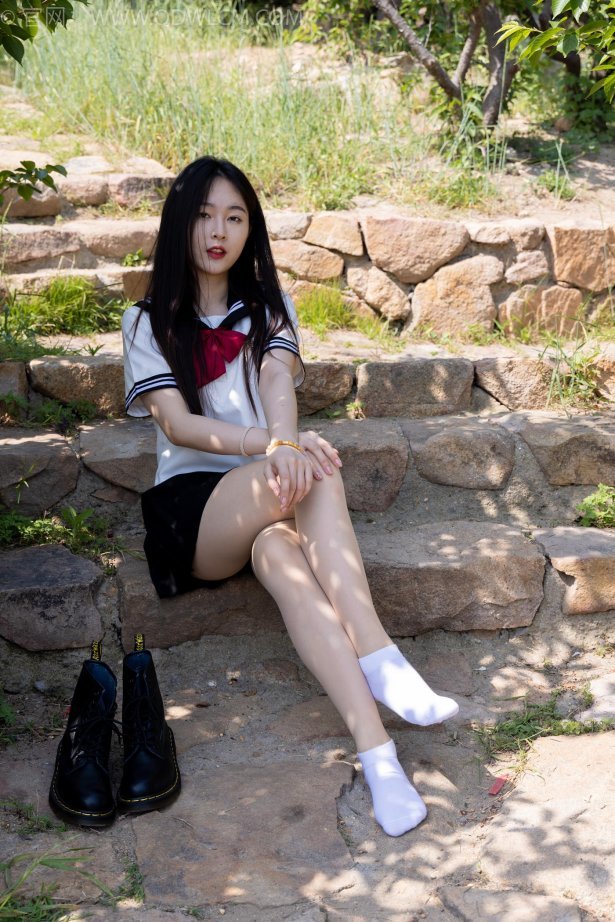 物恋传媒 NO.1614 美兔-云的形状 校园时光[220P/1V/7.41GB]-萌图网