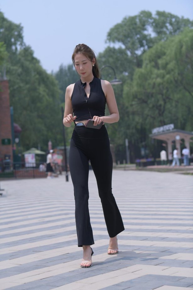 精选街拍作品 NO.2489 一始街拍作品 - 续梦[673P/758MB]-萌图网