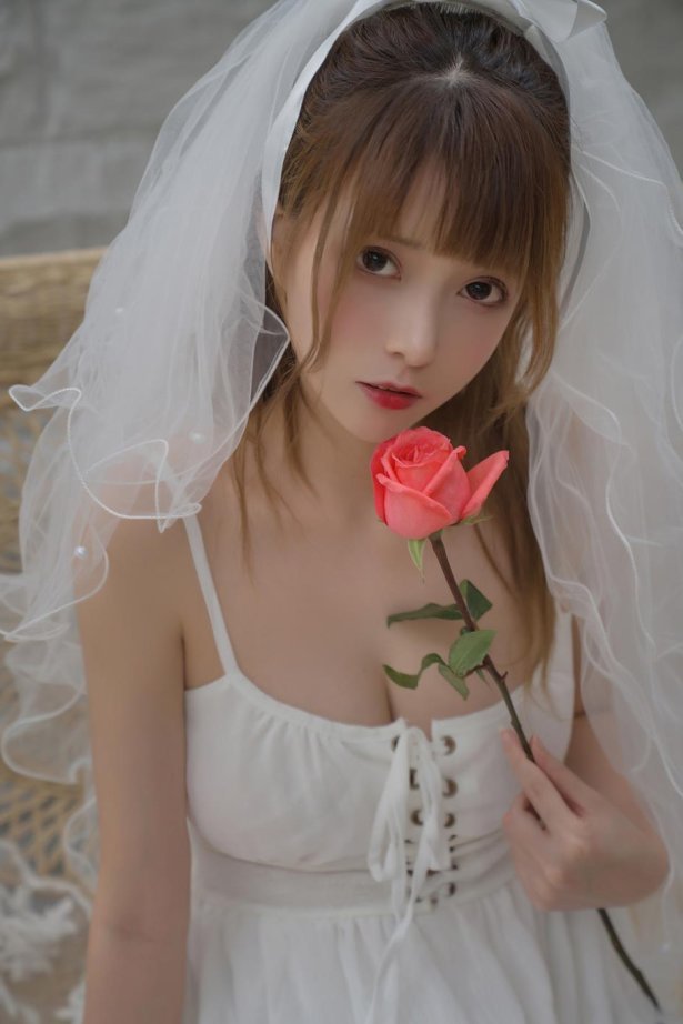 凛子酱 - 婚纱[9P/83MB]-萌图网