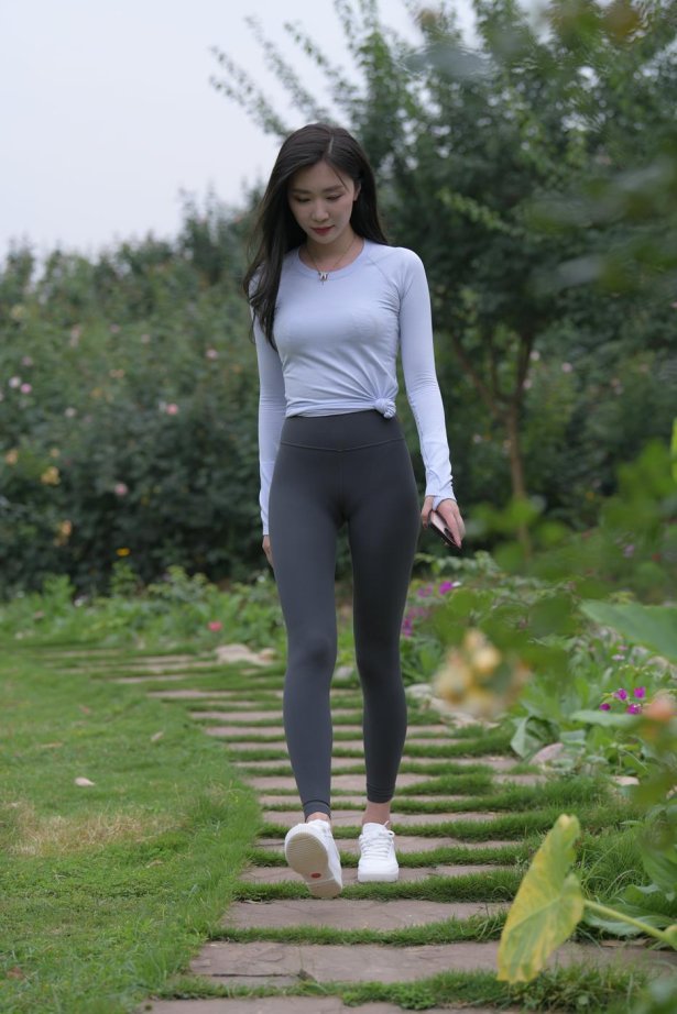 精选街拍作品 NO.2507 一只麋鹿 风寄 5 [100P/109M]-萌图网