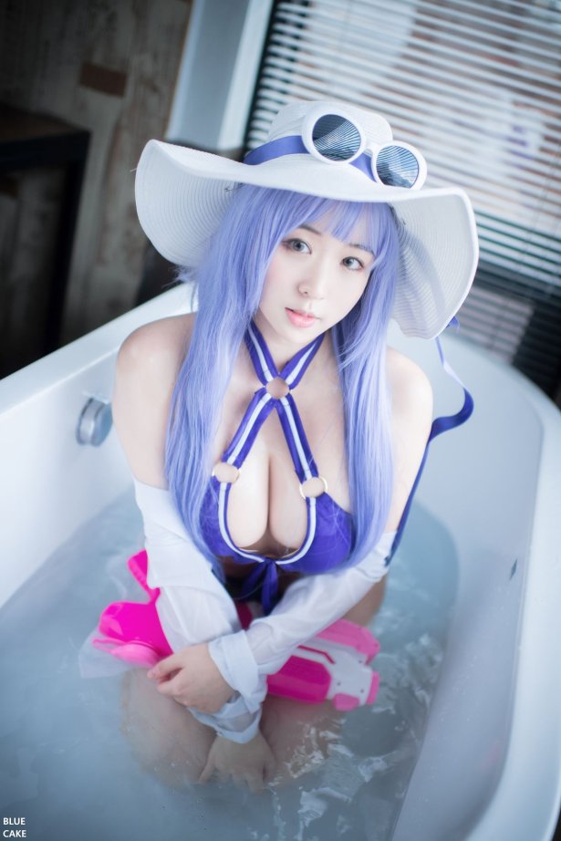 [BLUECAKE] NO.074 Nono - Pool Party Caitlyn [78P/376MB]-萌图网