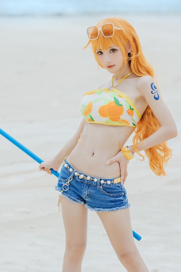 紫氯氯 – 海贼王 娜美cos[9P/19MB]-萌图网