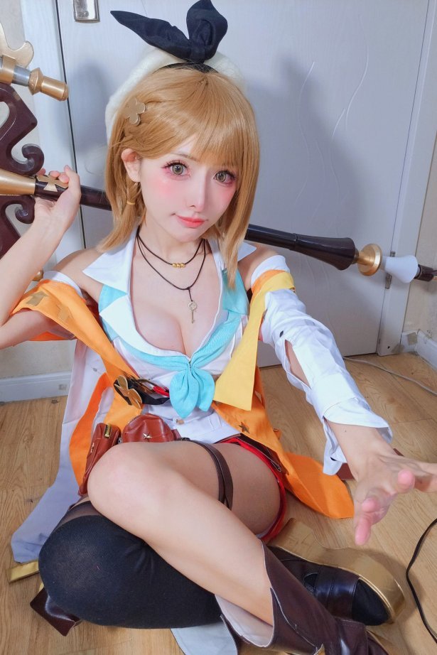 紫氯氯 – 莱莎琳·斯托特[11P/26MB]-萌图网