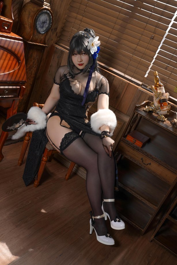 Zaya秋 - 路易九世旗袍[25P/373MB]-萌图网