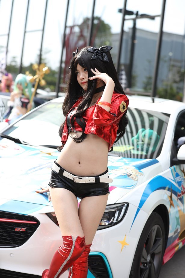 精选街拍作品 NO.2575 超短黑色皮裤少女 2 [100P/117M]-萌图网