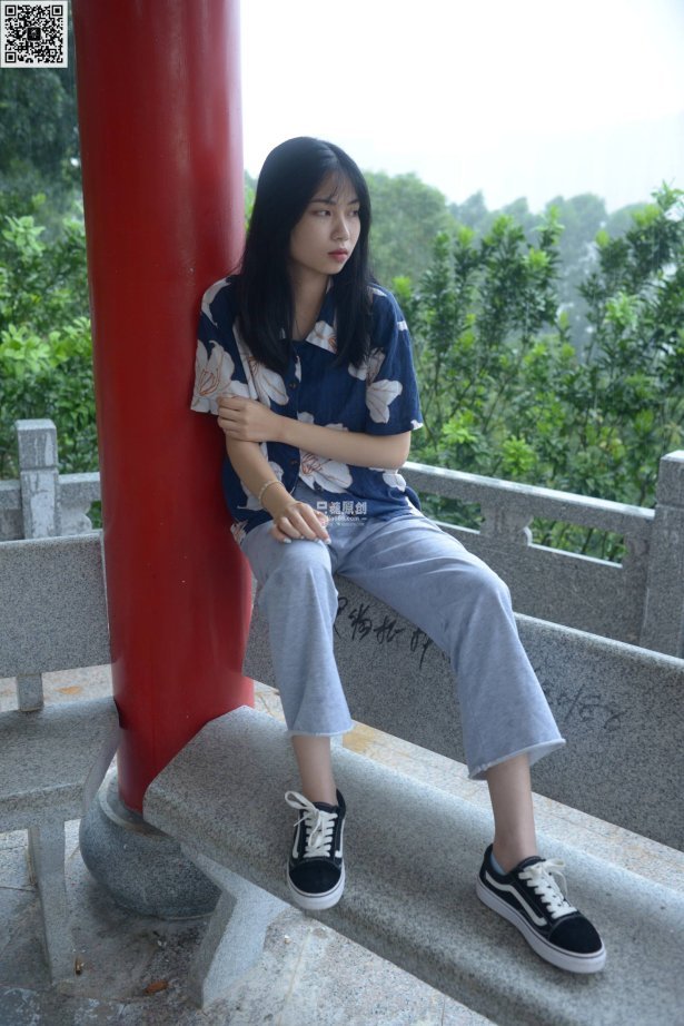 只糖棉袜 NO.471 张幸 – 脸颊红红 [76P/449MB]-萌图网