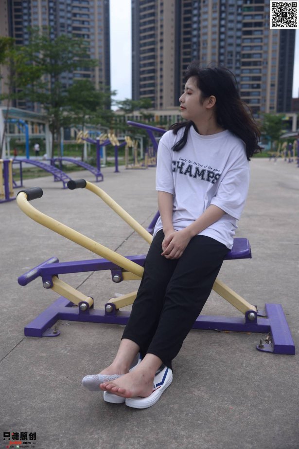 只糖棉袜 NO.330 孙怡 – 可爱的真诚 [79P/250MB]-萌图网