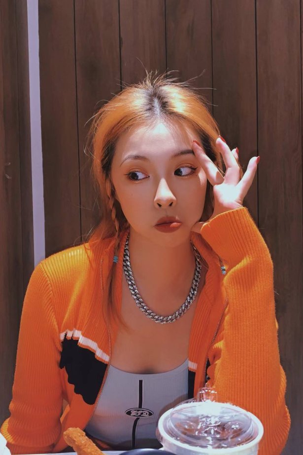 鱼鱼足影@032-第32期：大三舞蹈[48P/171M]-萌图网