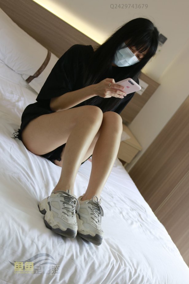 鱼鱼足影@076-第76期：优优[119P/308MB]-萌图网