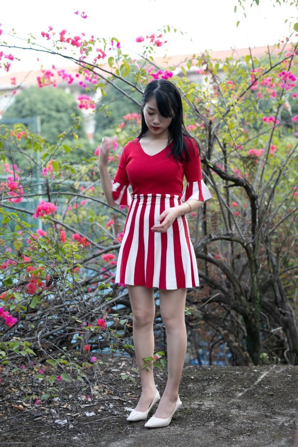 尤蜜丝 NO.039 穿搭推广展示图集 红白条纹[82P/611MB]-萌图网