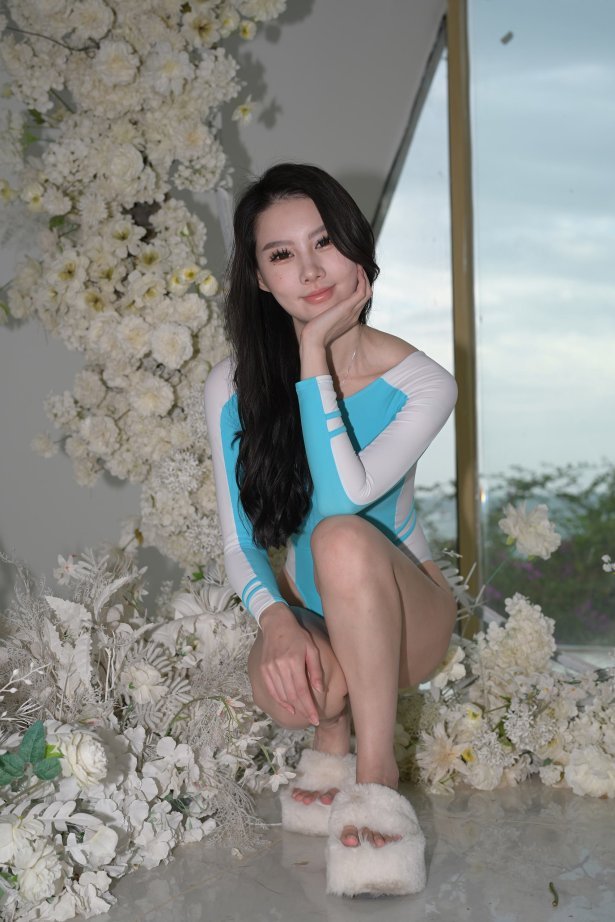 精选街拍作品 NO.2847 不吃鸡蛋街拍作品 - 这个深海是你的眼眸[787P/1.37MB]-萌图网