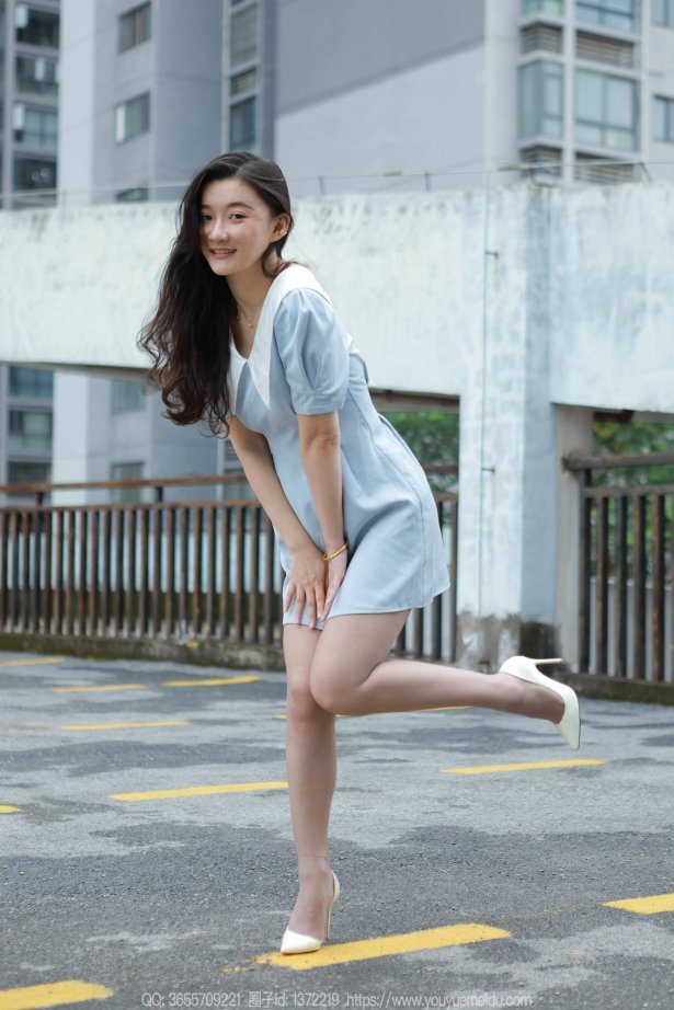 [IESS异思趣向] 2024.04.22 丝享家1722：秋秋《蓝裙甜妹》[89P/105MB]-萌图网