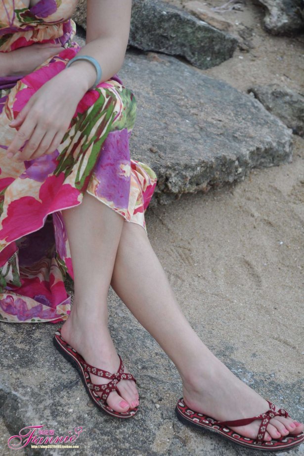 Fannie芬妮每足园 No.533 炫动夏日 海滩[79P/204MB]-萌图网