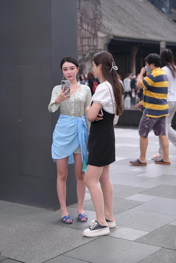 精选街拍作品 NO.3836 大气美丽[38P/74MB]-萌图网