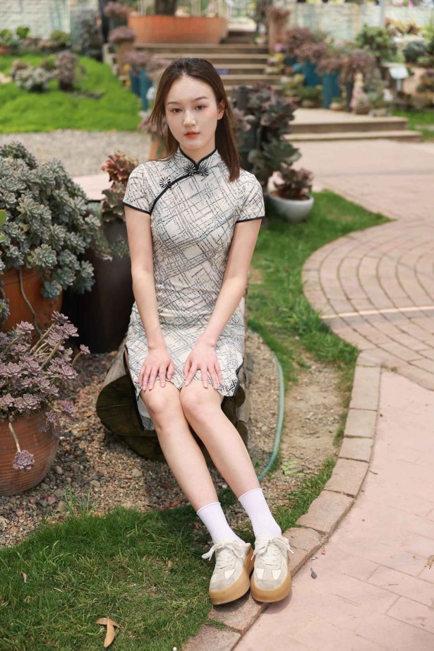 [MZSOCK]爱美足 NO.300 杏儿[99P/1V/1.75GB]-萌图网