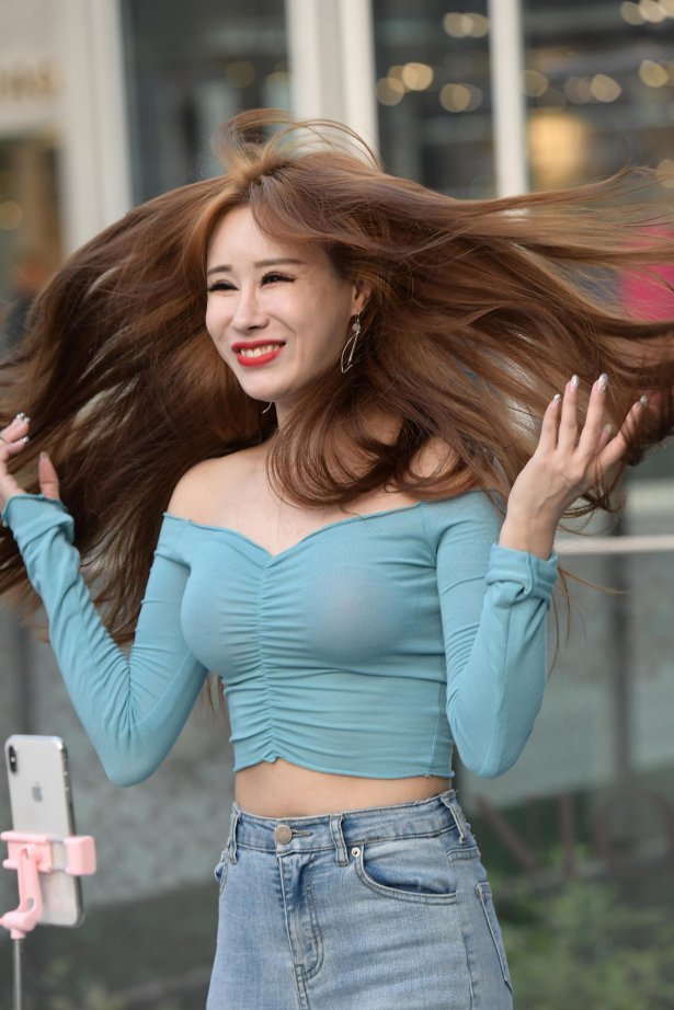 精选街拍作品 NO.3906 魅力热舞[379P/942MB]-萌图网