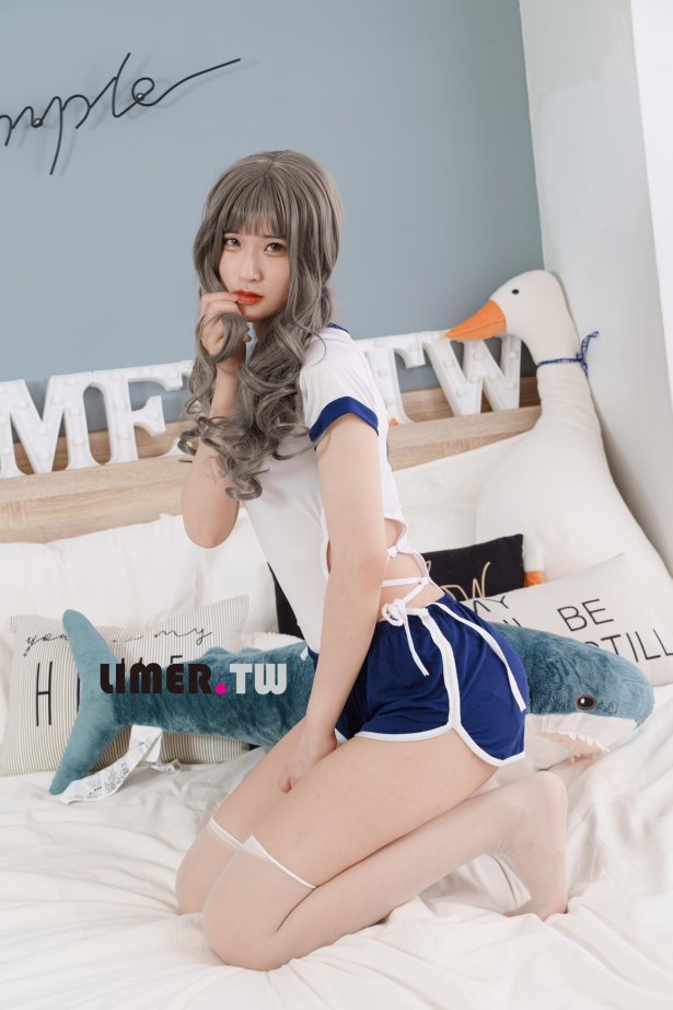 Limerence原创 NO.090 7bao 体育服下 裸足＆白丝[86P/1V/2.42GB]-萌图网