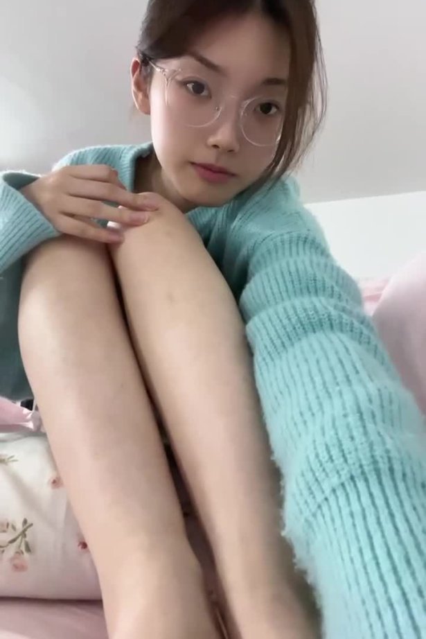 脚模面试脸足同框套路系列-113 只拍一个就警惕[80P/4V/28M]-萌图网