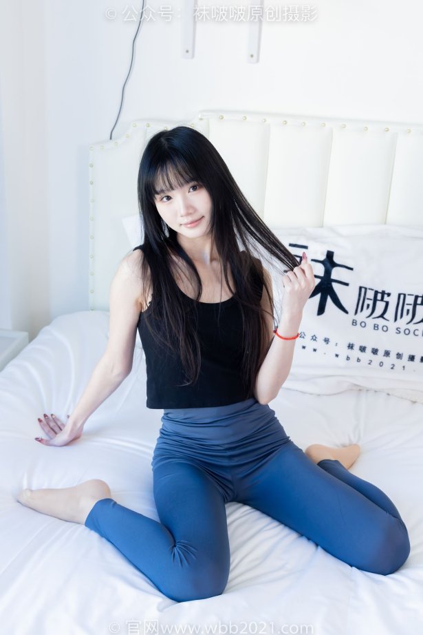 [BoBoSocks袜啵啵]NO.493 甜甜圈-运动鞋、薄肉丝、瑜伽裤裤里丝[140P/1V/5.41GB]-萌图网